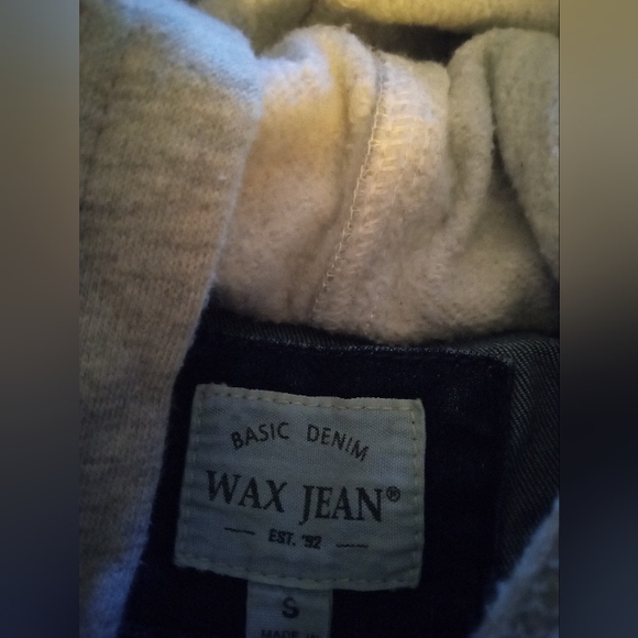 Denim Jean Jacket - Picture 1 of 6